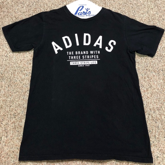 adidas Other - Adidas casual T-Shirt